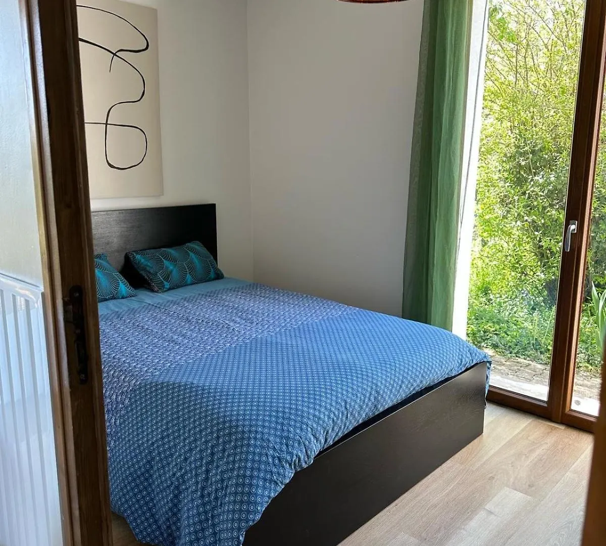 Appartement Dans Un Ecrin De Verdure Terrasse Privee Saint-Germain-au-Mont-d'Or 0*,  France